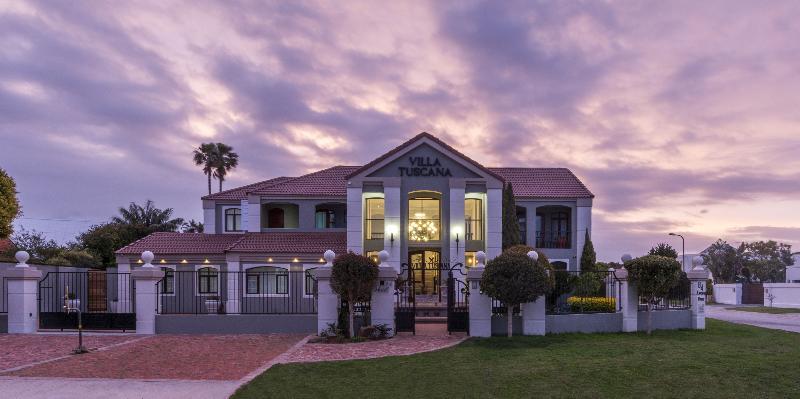 Villa Tuscana By Mantis Port Elizabeth Zewnętrze zdjęcie